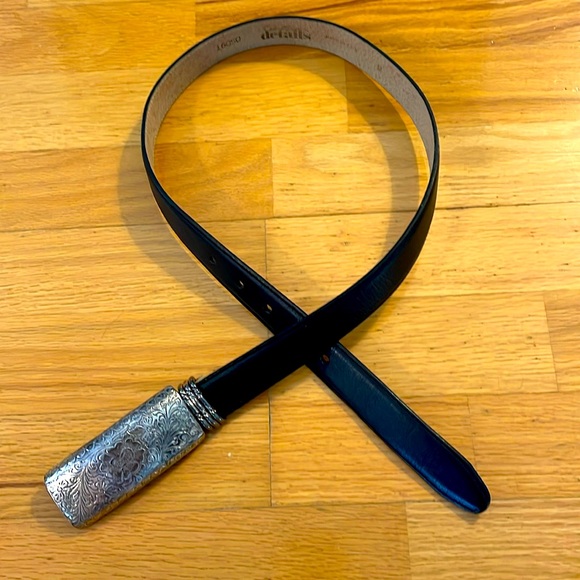 Patricia Green Accessories - VTG Patricia Green Details Leather Belt Black Etched Buckle Medium Made IN USA